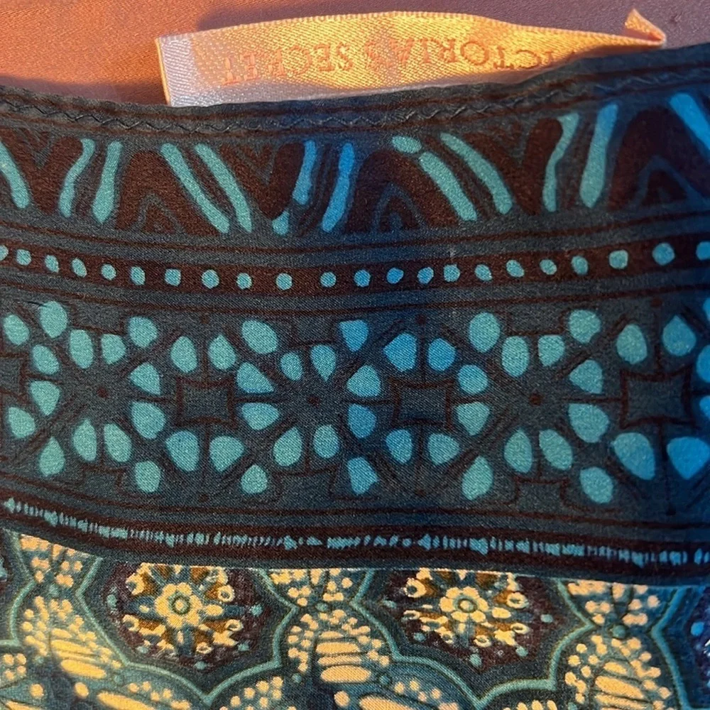 Vintage Victoria's Secret Sarong/wrap/shaw|